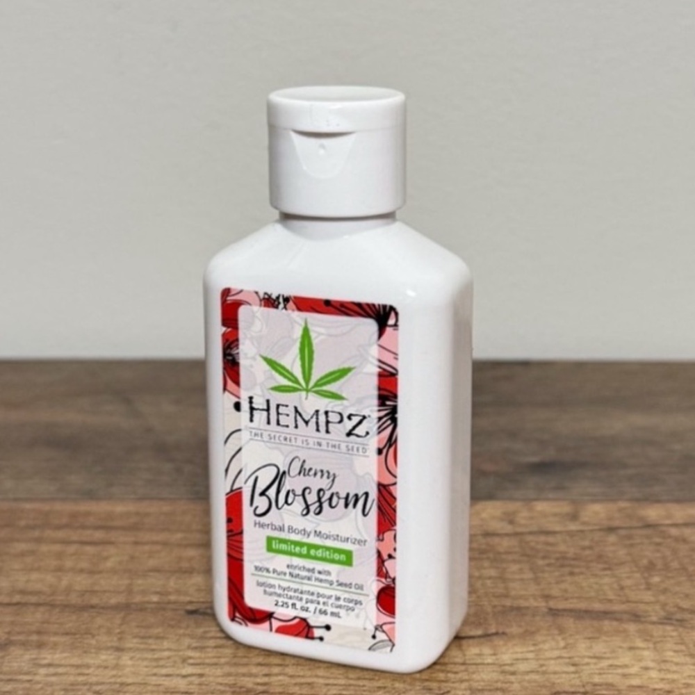 Hempz Cherry Blossom Herbal Body Moisturizer